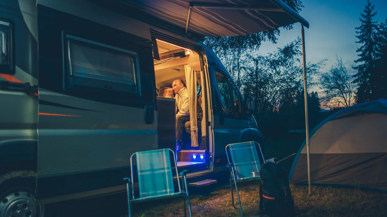 truck bed tent camper